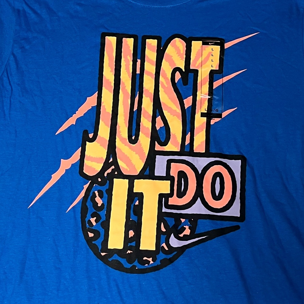 Nike Tee